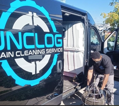 UNCLOG Drain Cleaning Service - Torrance, CA