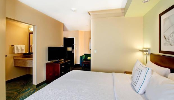 SpringHill Suites Fresno - Fresno, CA