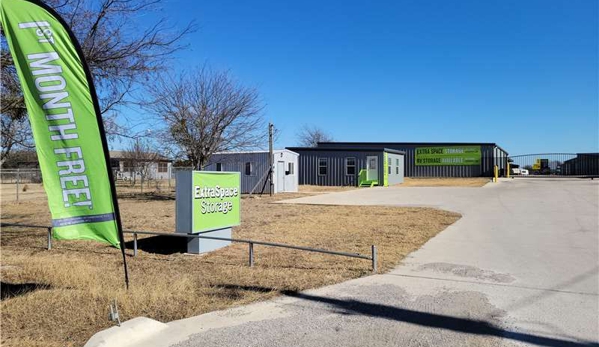 Extra Space Storage - Weatherford, TX