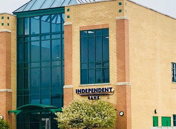 Independent Bank - Brighton, MI