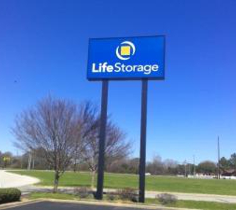 Life Storage - Montgomery, AL