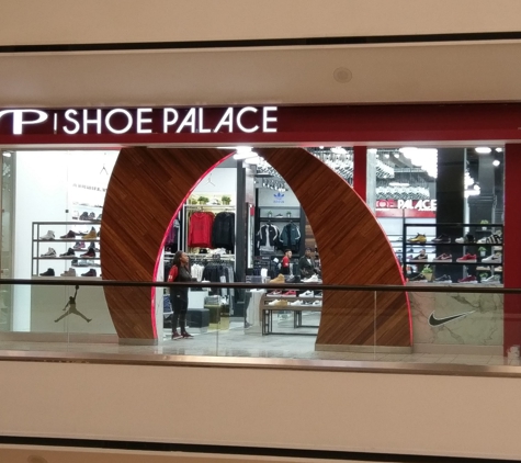 Shoe Palace - Pleasanton, CA