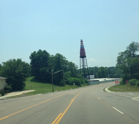 World's Largest Catsup Bottle - Collinsville, IL