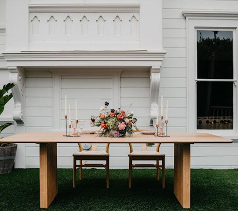 Wood Table Rentals - West Hollywood, CA