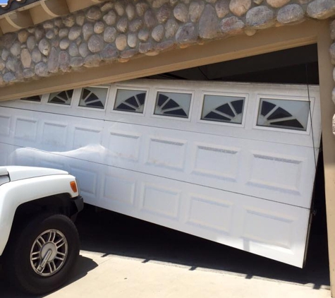 24/7 Riverside Garage Door Service - Corona, CA