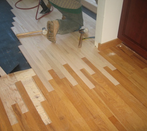 Royal Wood Flooring - Phoenix, AZ. Expert wood flooring installation 
Scottsdale AZ
602-446-1613