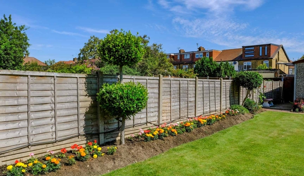 Adjacent Fencing - Mount Annan, NSW