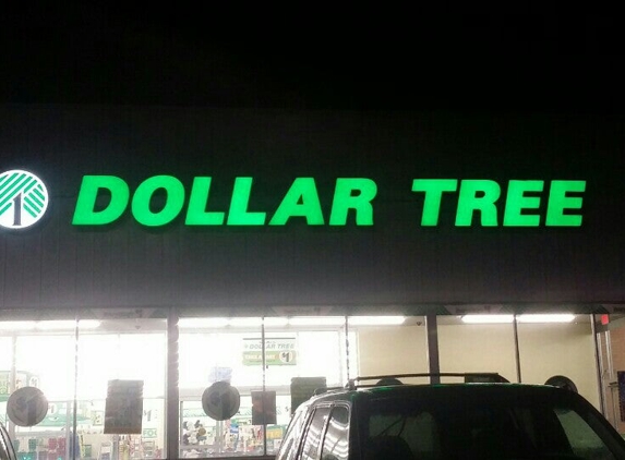 Dollar Tree - New Castle, DE