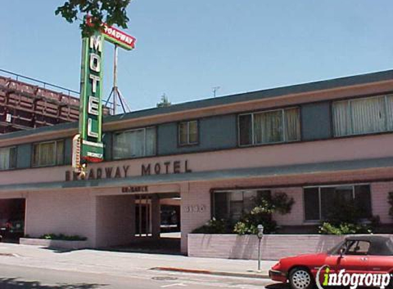 The Broadway Motel - Oakland, CA