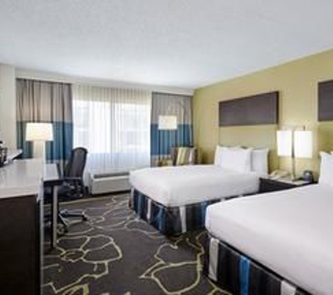 DoubleTree by Hilton Charlotte Uptown - Charlotte, NC