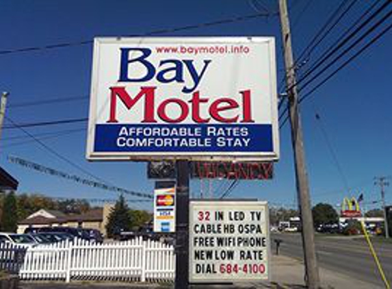 Bay Motel - Bay City, MI