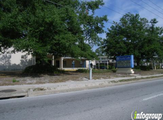 Dream Lake Elementary School - Apopka, FL
