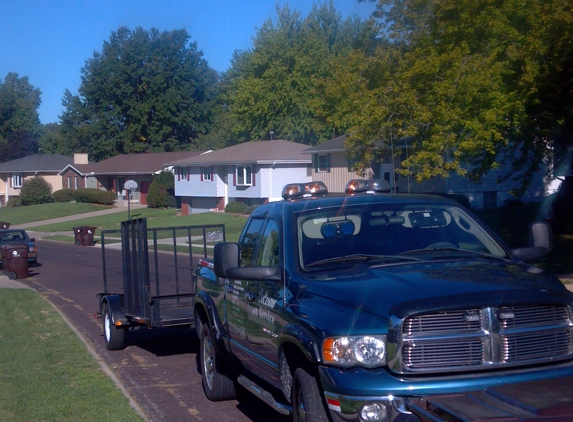 Decesaro Lawn Service LLC - South Pekin, IL