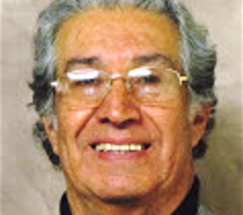 Dr. Luis E Ugarte, MD - Orland Park, IL