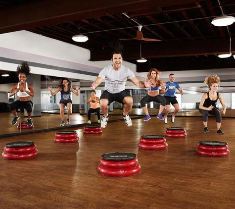 Crunch Fitness - Farmington Hills - Farmington Hills, MI