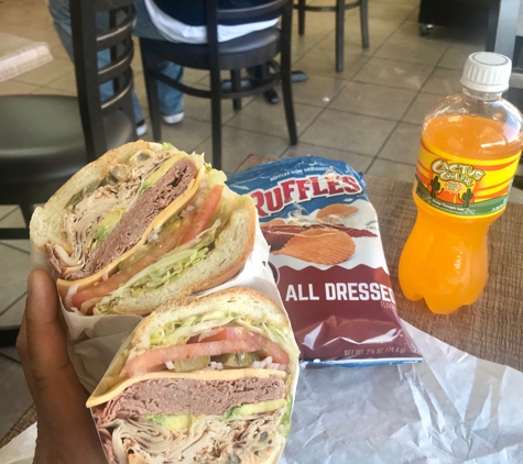 Mike's Deli - Los Angeles, CA