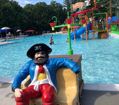 Pirate's Cove Water Park - Lorton, VA