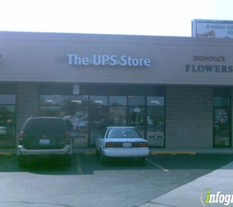 The UPS Store - Chicago, IL