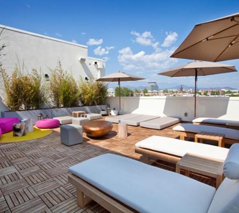 Icis Apartment Homes - Glendale, CA