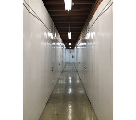 Extra Space Storage - San Dimas, CA