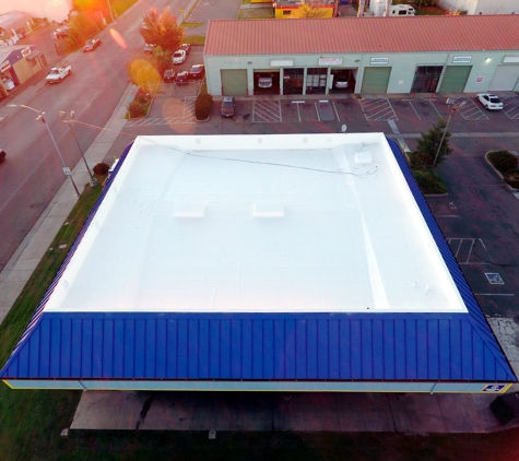 Flat Roof Pros - North Highlands, CA