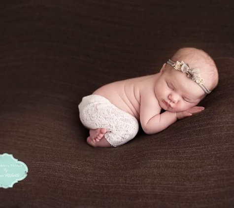 The Rabbits Thicket By Karrie Roberts - Toccoa, GA. Athens, Georgia Newborn photography