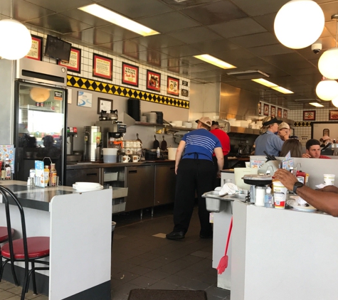 Waffle House - Shelby, NC