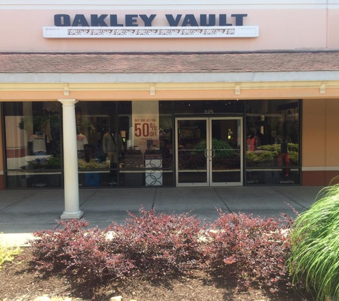 Oakley Vault - Dawsonville, GA