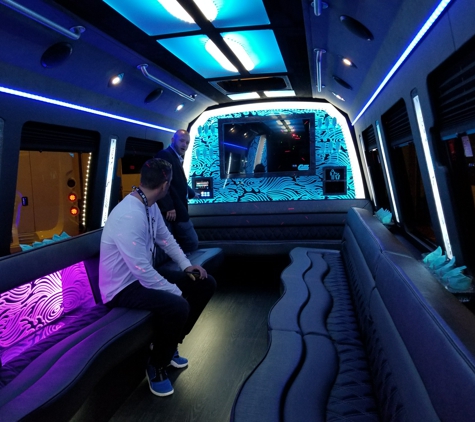 NYC Party Bus and Wine Tours - New York, NY