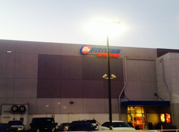 24 Hour Fitness - Houston, TX