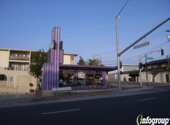 San Bruno Flower Fashions - San Bruno, CA