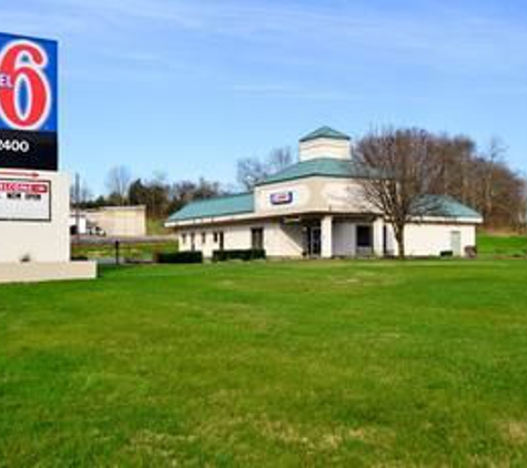 Motel 6 - Pulaski, TN