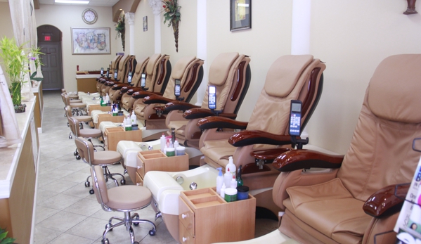 Nail Arts - Delafield, WI. Interior Pedicure Spas