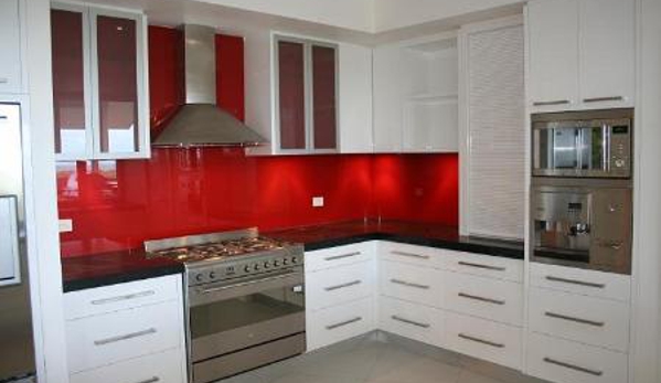 M & R Kitchens