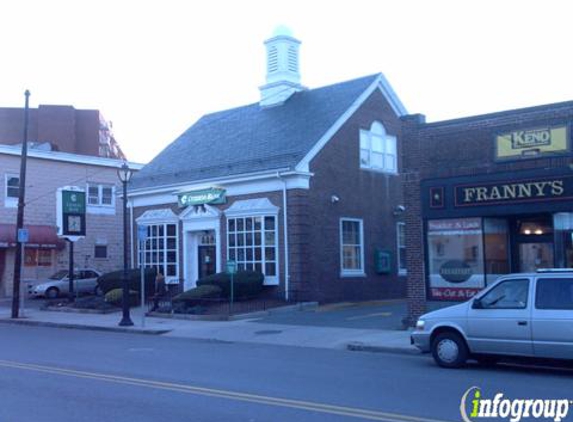 Medford Bank - Malden, MA