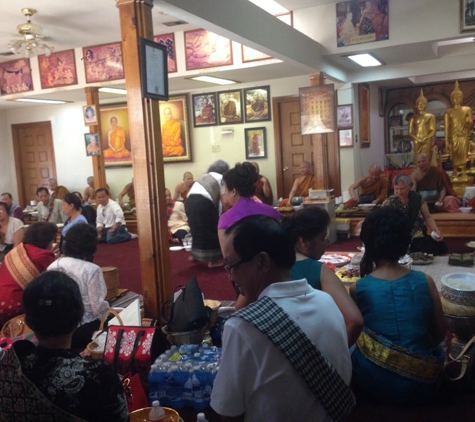 Wat Buddharatnaram - Fort Worth, TX