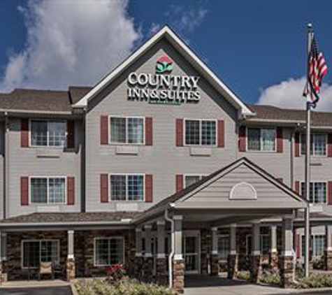 Country Inns & Suites - Charleston, WV