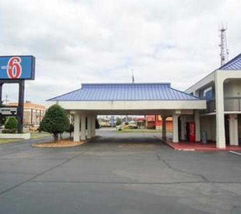 Motel 6 - Memphis, TN