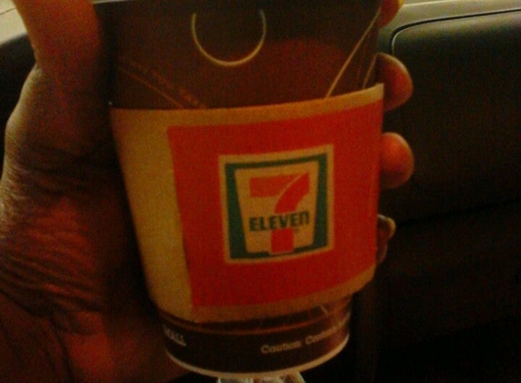 7-Eleven - Compton, CA