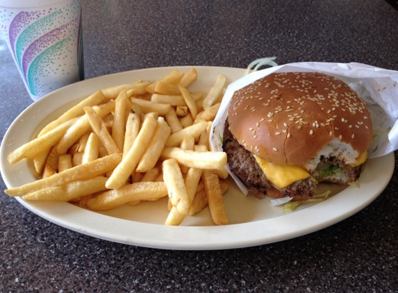 Sam's Burgers - Norwalk, CA