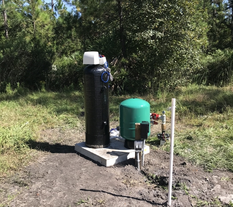 Aqua 1 Well & Pump Inc - St Augustine, FL. Drinking water well. Submersible pump with sulfur treatment