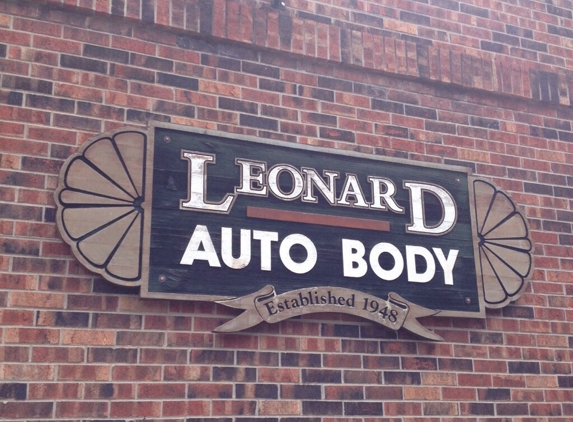 Leonard Auto Body - Milwaukee, WI