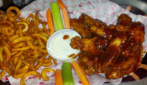 Wings Gone Wild Llc - Albuquerque, NM