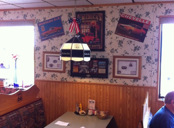 Old Route 66 Family Restaurant - Dwight, IL