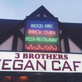 3 Brothers Vegan Cafe - Copiague, NY