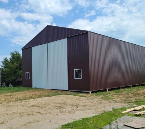 B&D Buildings - Axtell, KS