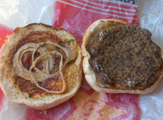 Carl's Jr. - Oklahoma City, OK. Dried out burger at carls jr del city oklahoma