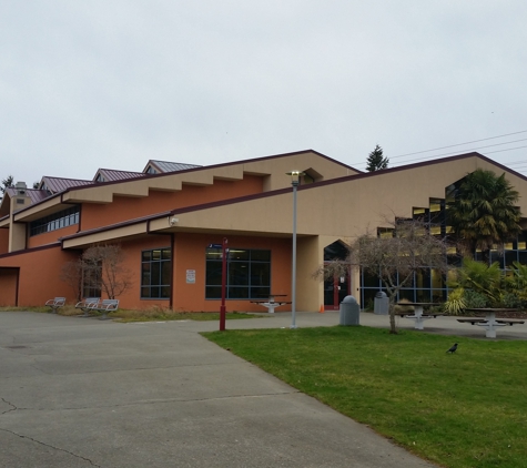 Renton Smile Dentistry - Renton, WA. The Renton Technical College at 10 minutes drive to the northeast of Renton Smile Dentistry