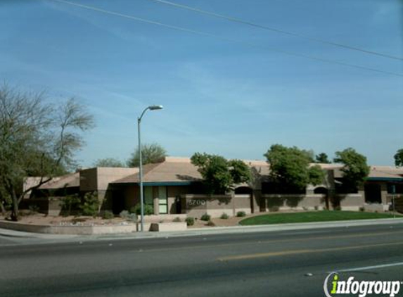 Desert Valley Dental of Glendale - Glendale, AZ