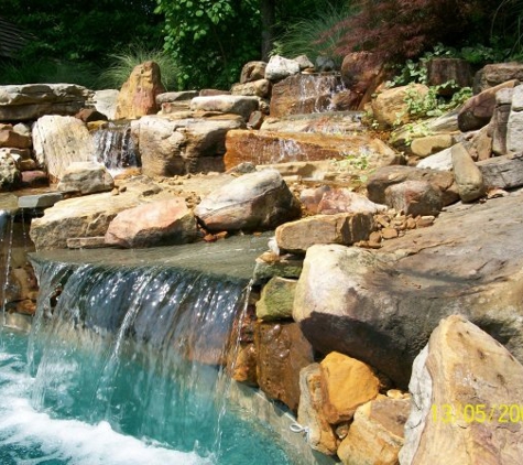 Carter's Nursery Pond & Patio - Jackson, TN